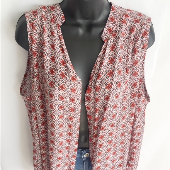 Rose Print Blouse - Picture 4 of 4